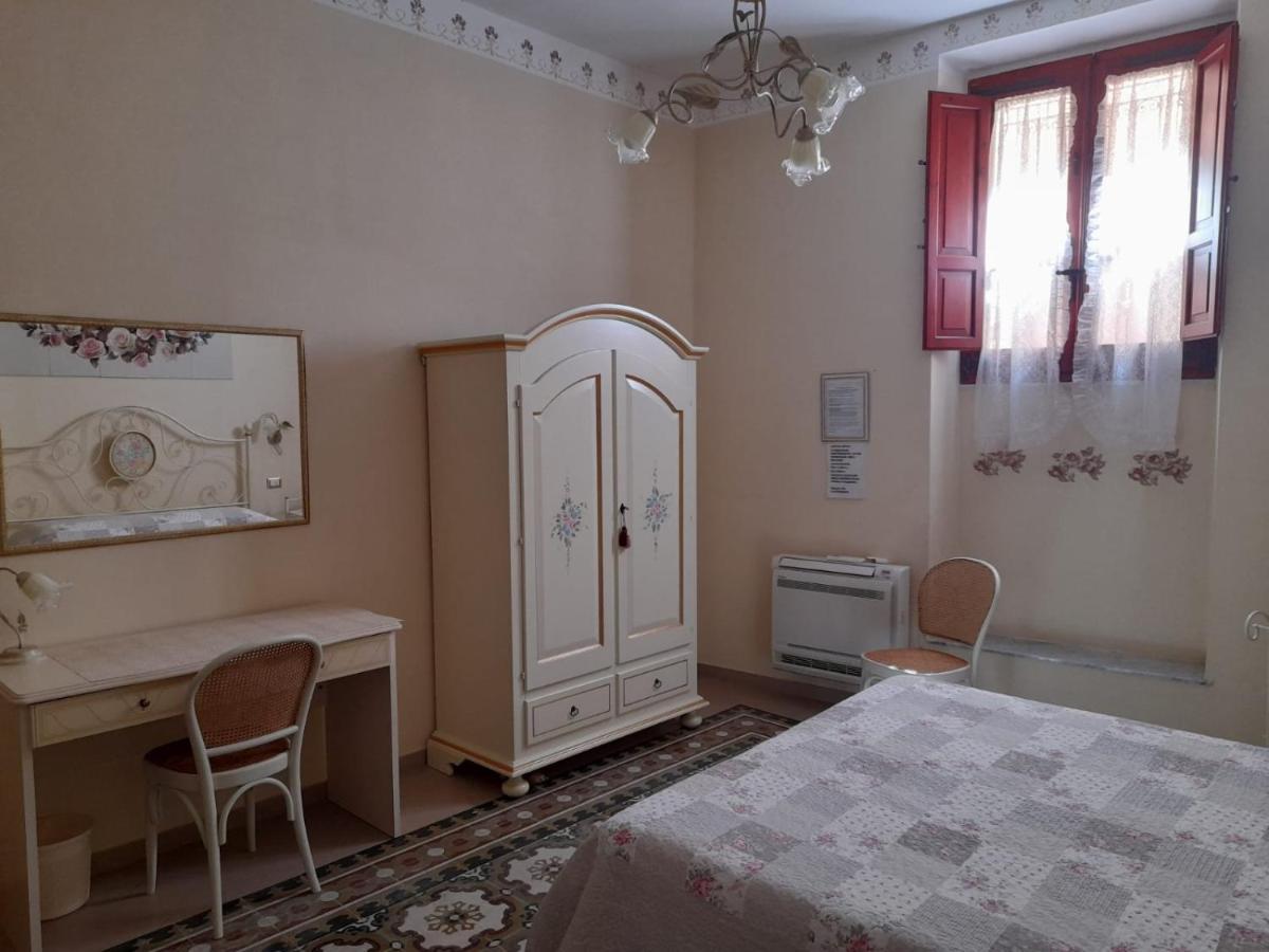 Oasi Ottocento Bed and Breakfast Quartu SantʼElena Εξωτερικό φωτογραφία