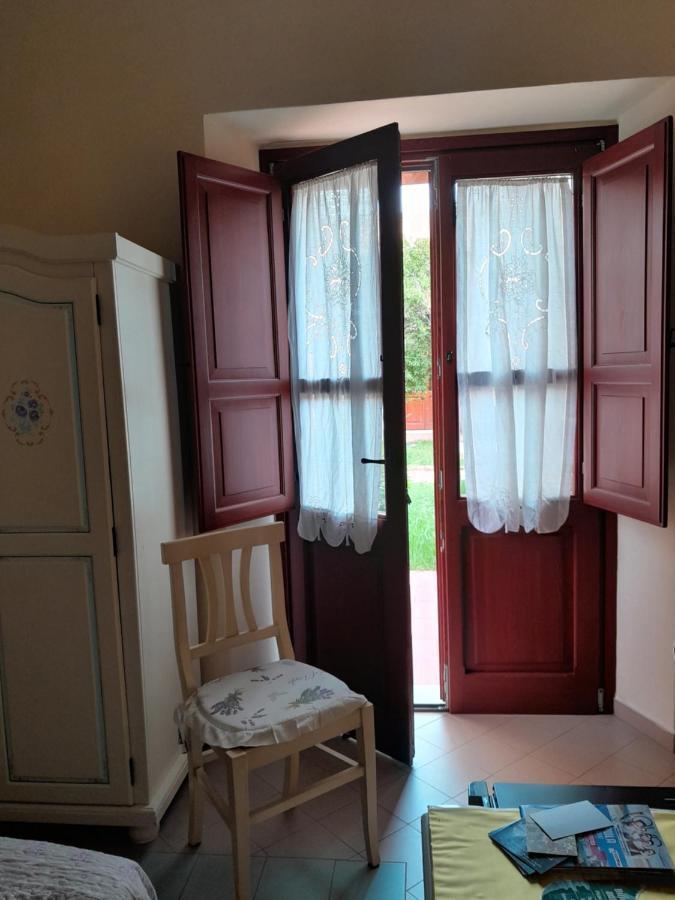 Oasi Ottocento Bed and Breakfast Quartu SantʼElena Εξωτερικό φωτογραφία